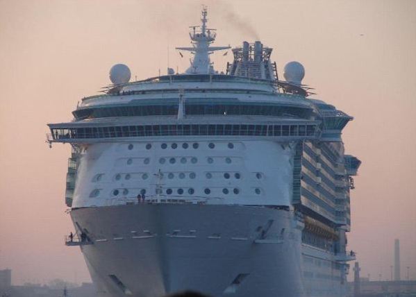 freedom_seas_023.jpg
