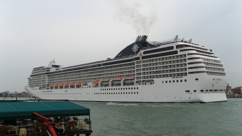 freedom_seas_032.jpg